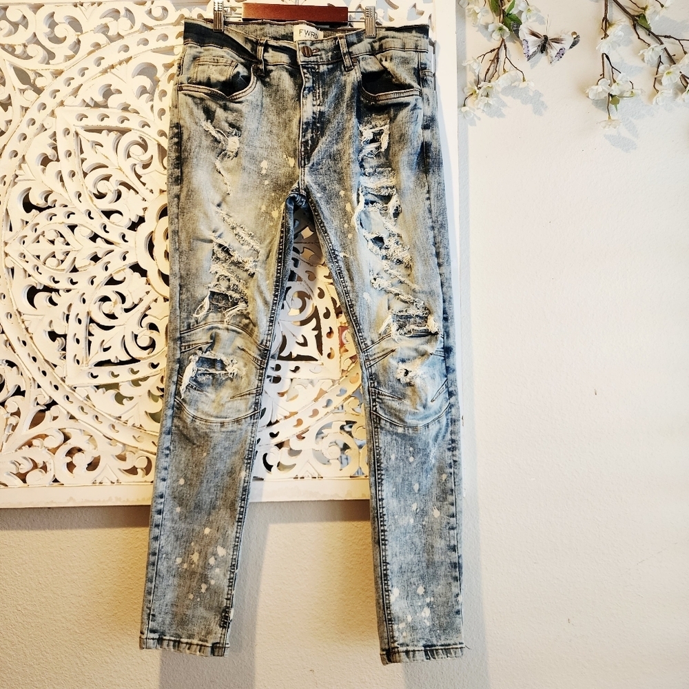 FWRD DENIM CO.  ANNIHLATOR DISTRESSED DENIM MENS JEANS SZ 32 - Picture 11 of 15